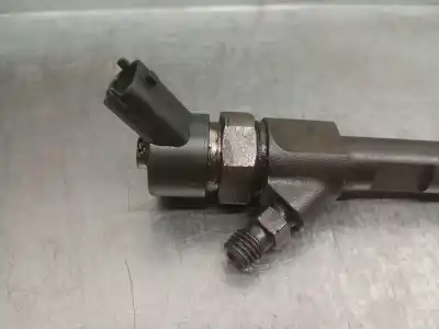 Second-hand car spare part injector for renault grand scénic ii (jm0/1_) 1.9 dci (jm0g jm12 jm1g jm2c) oem iam references 8200100272 0445110110b bosch 8200100272