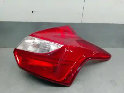 Pezzo di ricambio per auto di seconda mano luci posteriori destra per ford focus iii 1.6 ecoboost riferimenti oem iam bm5113404a