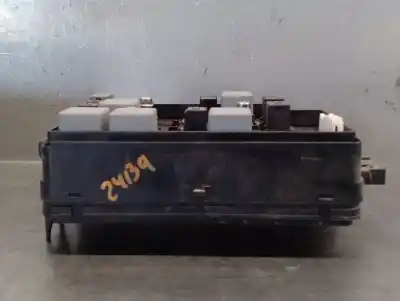 Second-hand car spare part fuse box unit for chevrolet aveo 1.2 cat oem iam references 95462803  