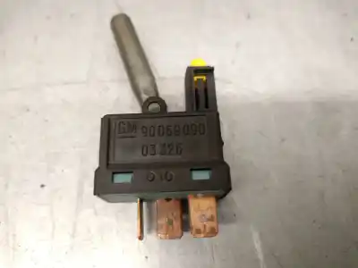 Second-hand car spare part switch for opel corsa a 1.2 oem iam references 90069090  