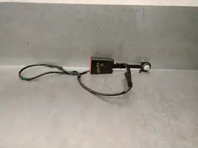 Pezzo di ricambio per auto di seconda mano gancio cintura anteriore sinistro per fiat bravo ii (198_) 1.4 (198axa1b) riferimenti oem iam 34018401