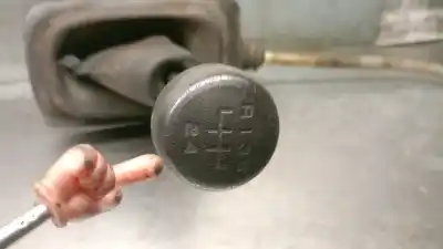Pezzo di ricambio per auto di seconda mano leva del cambio per opel corsa a 1.2 riferimenti oem iam 12s  