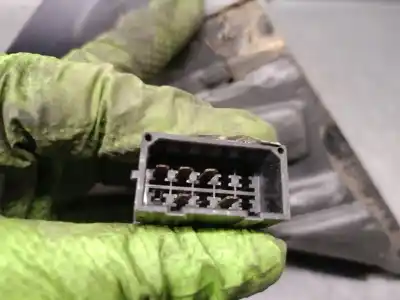 Автозапчасти б/у задний вид справа за audi a4 avant (b5) 1.9 tdi quattro ссылки oem iam 8d1858532j  8d1858532j