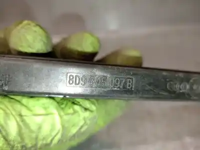 Pezzo di ricambio per auto di seconda mano luce freno centrale per audi a4 avant (b5) 1.9 tdi quattro riferimenti oem iam 8d9945097b  8d9945097b