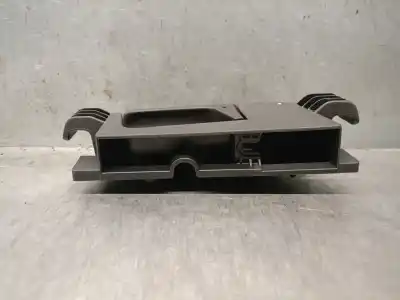 Peça sobressalente para automóvel em segunda mão fecho do banco por volkswagen cc  referências oem iam 3c8885592  3c8885592