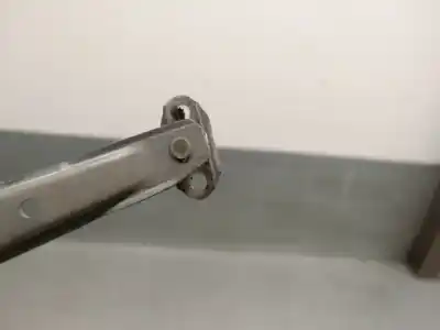 Second-hand car spare part driver left window regulator for opel combo tour 1.3 cdti 16v oem iam references 13173068 400638e arvinmeritor 6207120