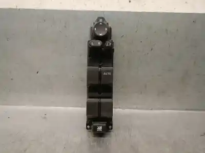 Peça sobressalente para automóvel em segunda mão BOTÃO / INTERRUPTOR ELEVADOR VIDRO DIANTEIRO DIREITO por MAZDA 2 LIM. (DE)  Referências OEM IAM DF8266350A  DF8266350A