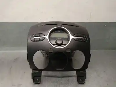 Peça sobressalente para automóvel em segunda mão sistema de áudio / rádio cd por mazda 2 lim. (de) 1.5 16v cat referências oem iam df7466ar0