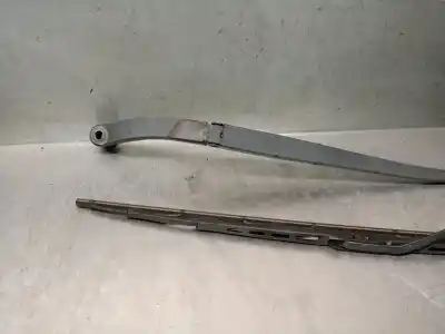 Pezzo di ricambio per auto di seconda mano braccio tergicristallo anteriore destro per mazda 2 lim. (de) 1.5 16v cat riferimenti oem iam 781864rd  