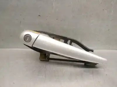 Second-hand car spare part exterior left front door handle for bmw serie 3 compact (e46) 2.0 16v diesel cat oem iam references 51217002271