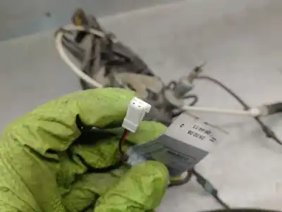 Second-hand car spare part exterior left front door handle for bmw 3 touring (e91) 320 d oem iam references 51210445185  51210445185