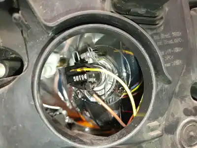 Second-hand car spare part left headlight for citroen c4 lim. 1.6 16v oem iam references 9687308280  6208s1