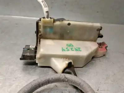 Peça sobressalente para automóvel em segunda mão fechadura da porta dianteira direita por citroen c4 lim. 1.6 16v referências oem iam 9685351480  9136gs