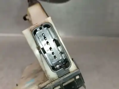 Peça sobressalente para automóvel em segunda mão fechadura da porta dianteira direita por citroen c4 lim. 1.6 16v referências oem iam 9685351480  9136gs