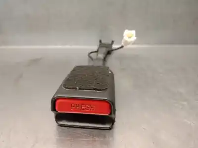 Peça sobressalente para automóvel em segunda mão chicote / encaixe cinto segurança dianteiro direito por citroen c4 lim. 1.6 16v referências oem iam 96748384xt  8976q9