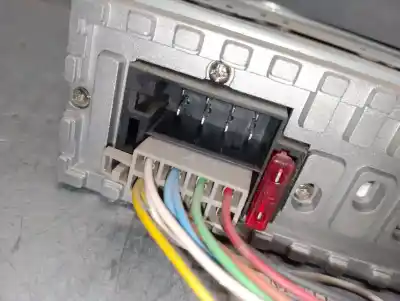 Pezzo di ricambio per auto di seconda mano impianto audio / radio cd per dacia sandero 1.5 dci riferimenti oem iam bs1401bt  
