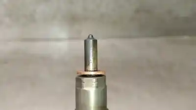 Second-hand car spare part injector for bmw 3 touring (e91) 320 d oem iam references 7797877  