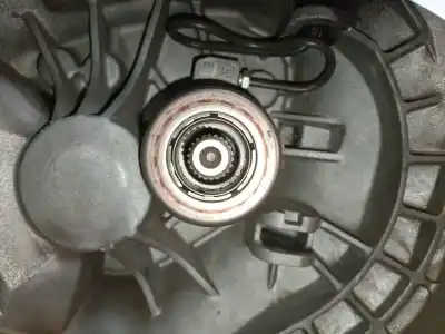 Автозапчастина б/у коробка передач для opel corsa e (x15) 1.3 cdti (08 68) посилання на oem iam audf355 a12348022audf355 5700524