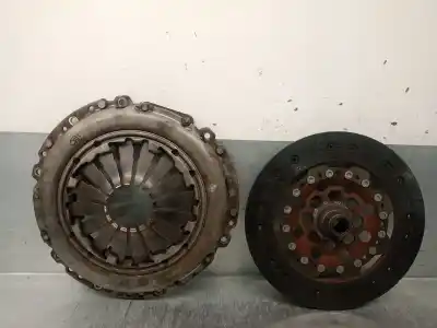 Pezzo di ricambio per auto di seconda mano Kit Frizione per OPEL CORSA 3 C 1.3 CDTI 70CH MANUAL Riferimenti OEM IAM 55352025 9223223 LUK 664073