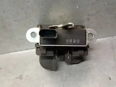 Second-hand car spare part trunk lock for seat leon (1p1) 1.9 tdi oem iam references 1p0827505a  1p0827505b