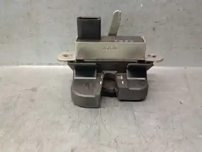 Second-hand car spare part trunk lock for seat leon (1p1) 1.9 tdi oem iam references 1p0827505a  1p0827505b