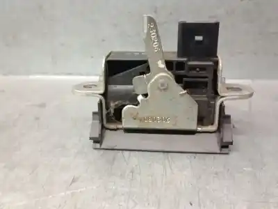 Second-hand car spare part trunk lock for seat leon (1p1) 1.9 tdi oem iam references 1p0827505a  1p0827505b