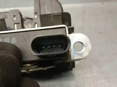 Second-hand car spare part trunk lock for seat leon (1p1) 1.9 tdi oem iam references 1p0827505a  1p0827505b