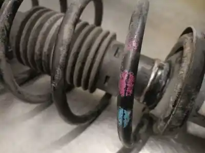 Second-hand car spare part front right shock absorber for citroen c2 (jm_) 1.4 oem iam references 5202sn 334827 kyb 5202sn