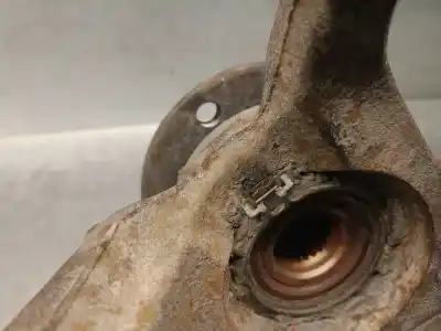 Second-hand car spare part front right knuckle for nissan note (e11, ne11) 1.5 dci oem iam references 40014ax600  40014ax600