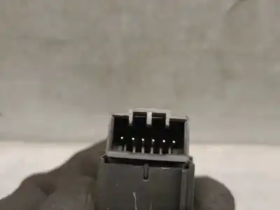 Second-hand car spare part switch for volvo v40 fastback (525) d3 oem iam references 31334570  31376498