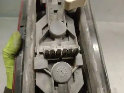 Second-hand car spare part right tailgate light for opel combo 1.7 16v di cat (y 17 dtl / lk8) oem iam references 1222062  1222062