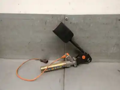 Pièce détachée automobile d'occasion PRETENSIONNEUR D'AIRBAG AVANT DROIT pour CITROEN SAXO 1.5 Diesel Références OEM IAM 8972EW  