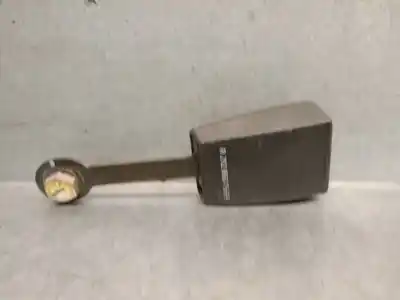 Pezzo di ricambio per auto di seconda mano GANCIO CINTURA ANTERIORE SINISTRO per MERCEDES-BENZ CLASE C (W202) BERLINA 1.8 16V CAT Riferimenti OEM IAM 2028607569  