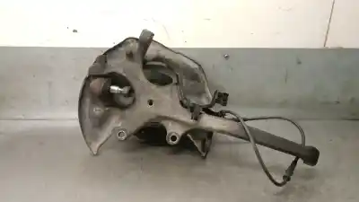 Pièce détachée automobile d'occasion MOYEU DE ROUE AVANT GAUCHE pour MERCEDES-BENZ CLASE E (W210) BERLINA DIESEL 220 CDI (210.006) Références OEM IAM A2103300325  