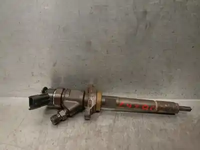 Pezzo di ricambio per auto di seconda mano Iniettore per PEUGEOT 308 1.6 16V HDi Riferimenti OEM IAM 0445110311 0445110311 BOSCH 