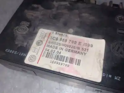 Second-hand car spare part central locking pump for seat leon (1m1) 1.9 tdi oem iam references 1c0959799e  