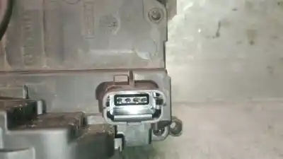 Second-hand car spare part left front door lock for renault modus 1.4 16v oem iam references 8200219246  8200219246