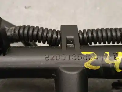 Pezzo di ricambio per auto di seconda mano rampa iniettori per renault modus 1.4 16v riferimenti oem iam 8200135504  8200135504