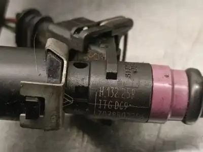 Pezzo di ricambio per auto di seconda mano rampa iniettori per renault modus 1.4 16v riferimenti oem iam 8200135504  8200135504