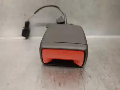 Peça sobressalente para automóvel em segunda mão chicote / encaixe cinto segurança traseiro direito por seat leon (kl1) 1.0 tsi referências oem iam 3v0857740a  