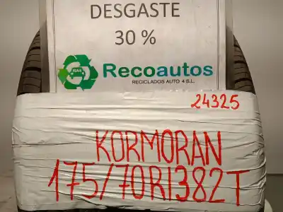 Peça sobressalente para automóvel em segunda mão PNEU por SEAT IBIZA (6K) 1.9 Diesel CAT (1Y) Referências OEM IAM 17570R1382T  