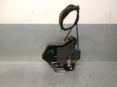 Second-hand car spare part rear right door lock for toyota corolla verso (r1) 2.2 d-4d sport oem iam references 690500f011