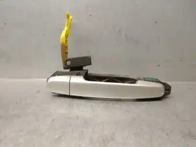 Second-hand car spare part exterior right rear door handle for toyota corolla verso (r1) 2.2 d-4d sport oem iam references 6921105903