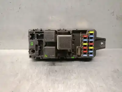 Second-hand car spare part fuse box unit for volvo v40 familiar 1.9 diesel oem iam references 30807016