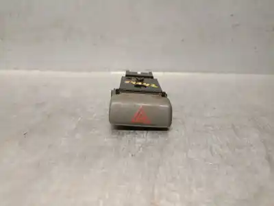 Second-hand car spare part hazard warning lights for volvo v40 familiar 1.9 diesel oem iam references 30862865