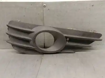 Pezzo di ricambio per auto di seconda mano griglia paraurti sinistra per opel astra gtc 1.9 16v cdti cat (z 19 dth / lrd) riferimenti oem iam 13110336