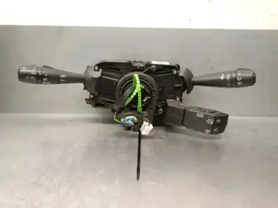 Second-hand car spare part Headlights Switch for DACIA DOKKER 1.5 BLUE dCi Diesel FAP CAT OEM IAM references 479452659R  479452659R