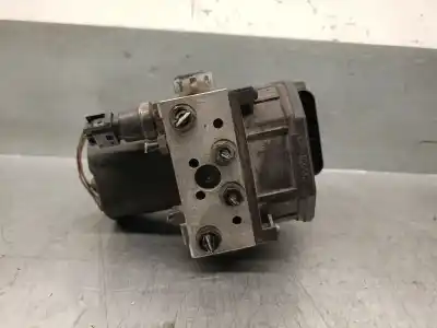 Peça sobressalente para automóvel em segunda mão abs por audi a4 berlina (8e) 2.5 tdi (120kw) referências oem iam 8e0614517