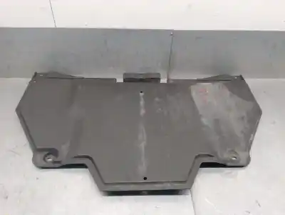 Peça sobressalente para automóvel em segunda mão cobertura / proteção do motor por audi a4 berlina (8e) 2.5 tdi (120kw) referências oem iam 8e0863824  8e0863822d