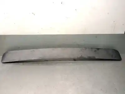 Peça sobressalente para automóvel em segunda mão SPOILER DA TAMPA DA MALA por VOLKSWAGEN GOLF III BERLINA (1H1) 1.6 Referências OEM IAM 1H6827933  